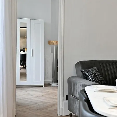 Modern Moulin Rouge Apartment Paris