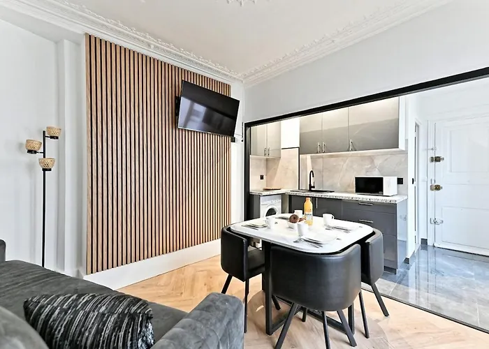 アパート Modern Moulin Rouge *