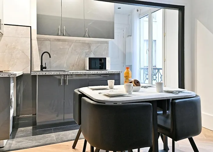 アパート Modern Moulin Rouge *